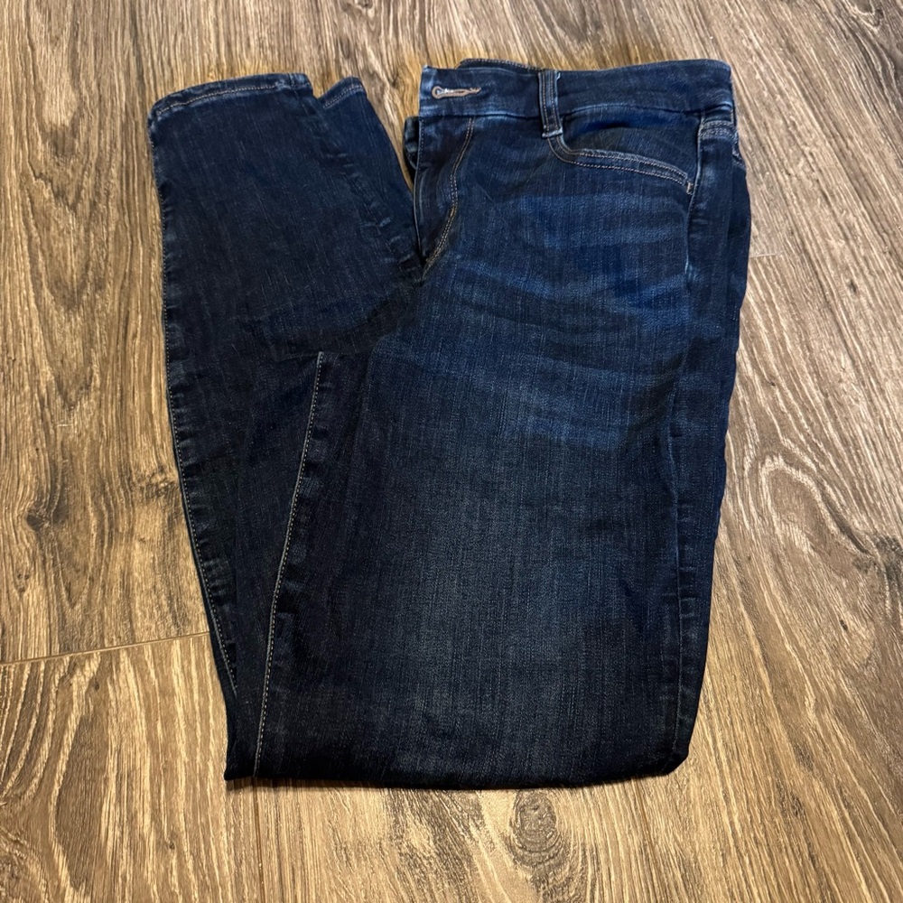 American Eagle Curvy high rise skinny